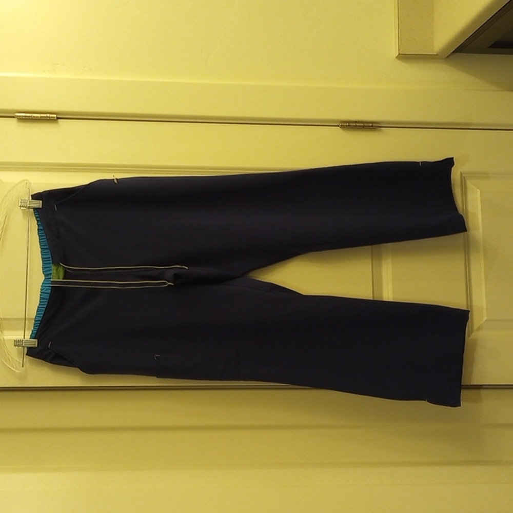 Navy Jockey modern fit convertible waist straight leg scrub pants